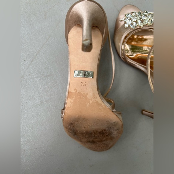 Badgley Mischka Heels - Picture 4 of 6